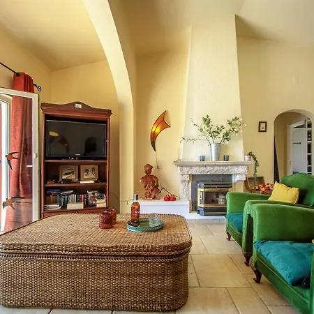 Yvonne,private Pool,private Parking 1,7 Km From The Beatch 阿尔布费拉