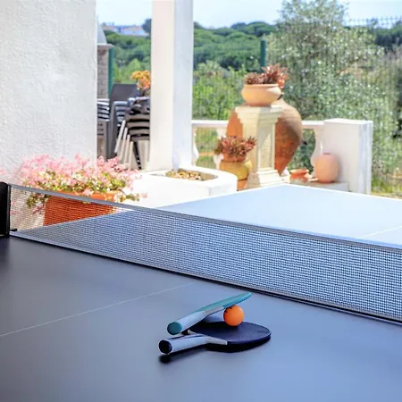 Yvonne,private Pool,private Parking 1,7 Km From The Beatch Villa Albufeira