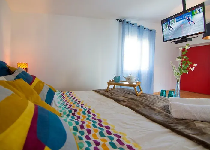 Yvonne,private Pool,private Parking 1,7 Km From The Villa